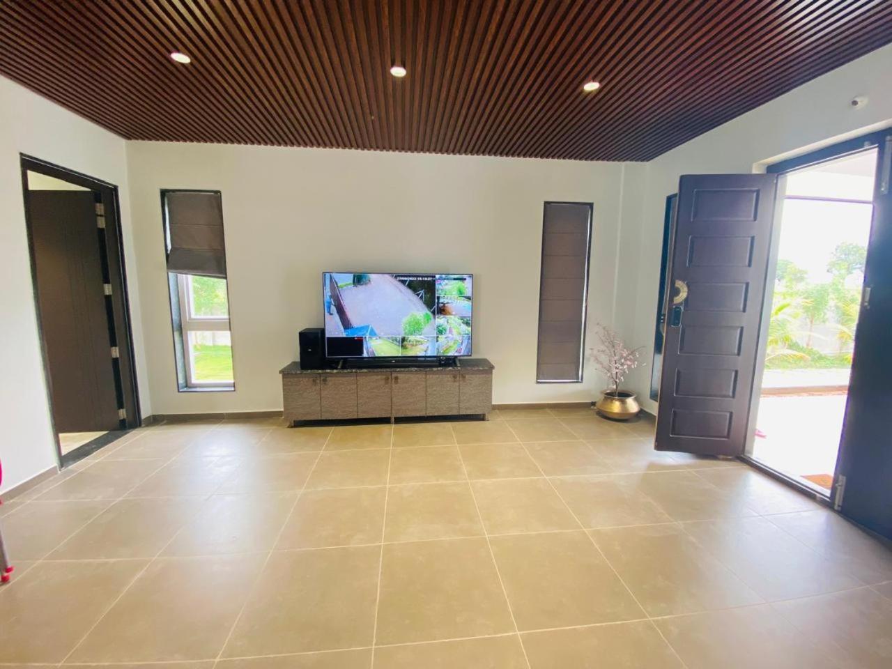 V R Farms Exotic Villa Venkatāpur Εξωτερικό φωτογραφία