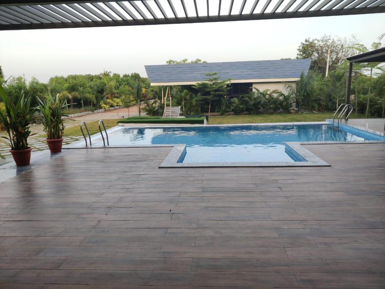 V R Farms Exotic Villa Venkatāpur Εξωτερικό φωτογραφία
