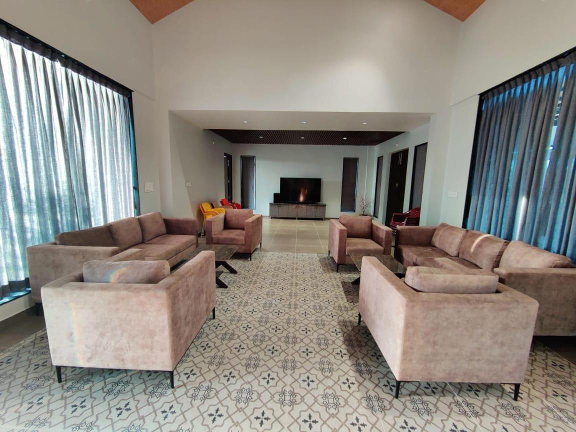 V R Farms Exotic Villa Venkatāpur Εξωτερικό φωτογραφία